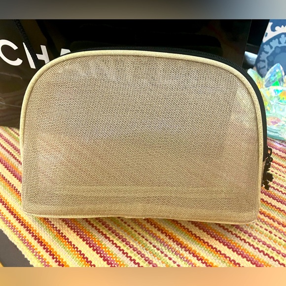 CHANEL Gold Cosmetics Pouch in Mesh RARE - Picture 2 of 6